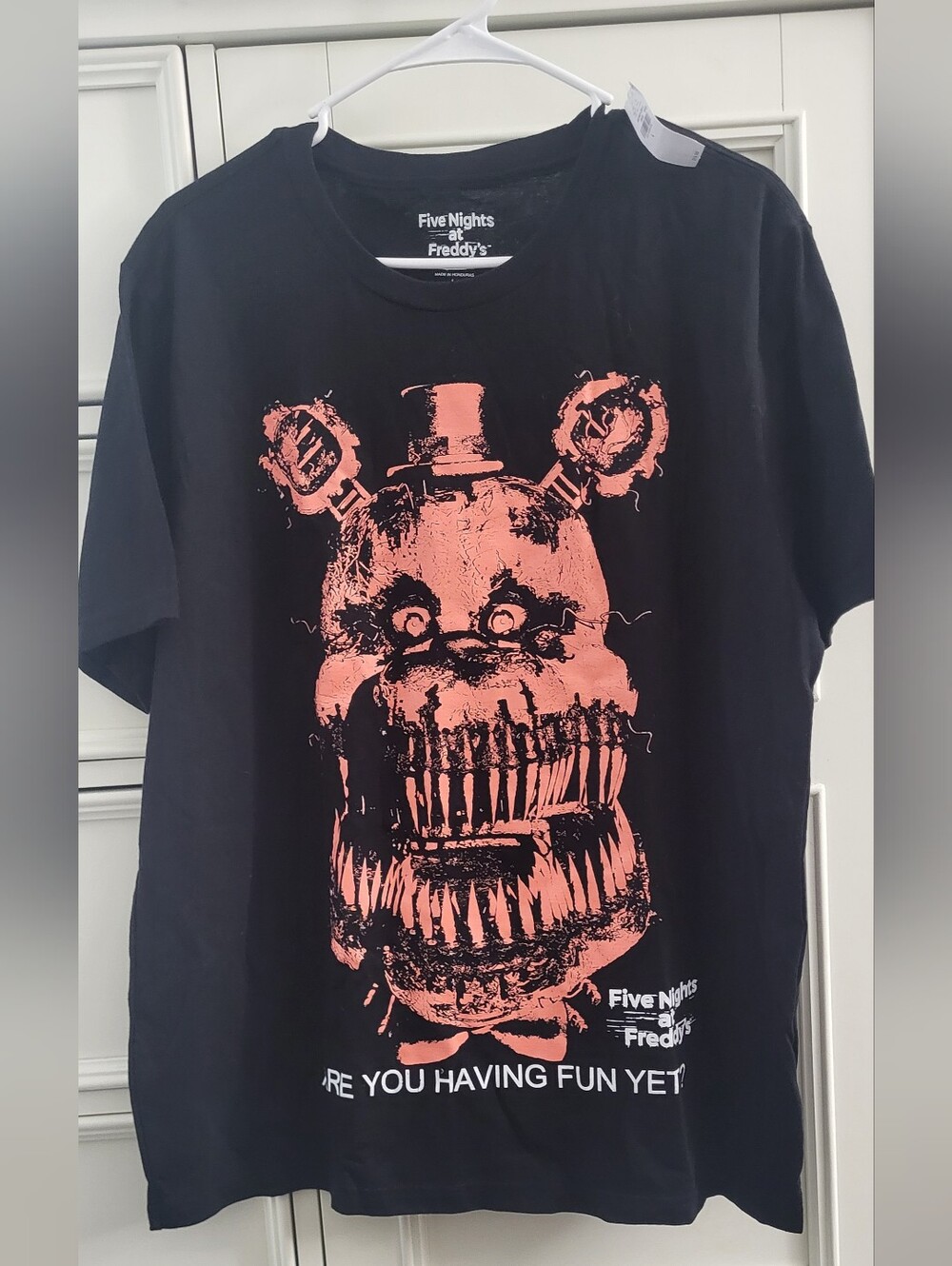 Five Nights At Freddys Old Navy Tee Shirt - L NWT